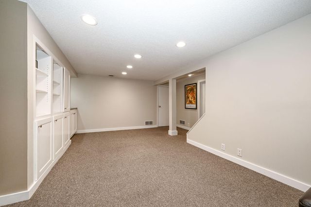 2837 Georgia Avenue S, Saint Louis Park, MN 55426