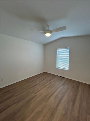 2804 W Mockingbird Lane, Rogers, AR 72756