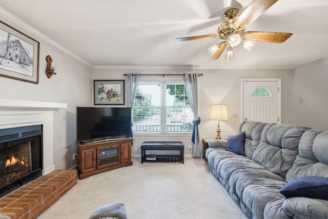 632 Glencoe Ct, Franklin, TN 37064