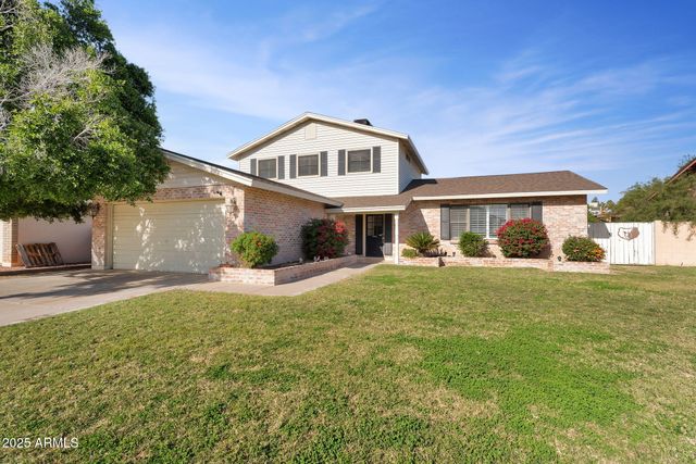 2542 W Nopal Avenue, Mesa, AZ 85202