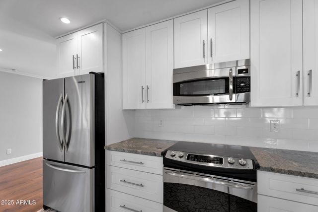 2542 W Nopal Avenue, Mesa, AZ 85202