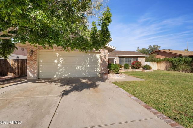 2542 W Nopal Avenue, Mesa, AZ 85202