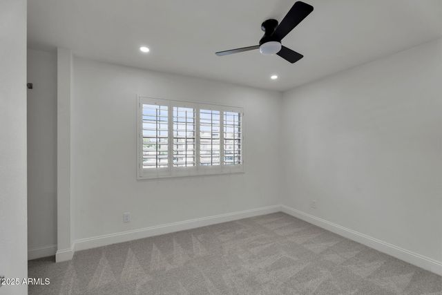 2542 W Nopal Avenue, Mesa, AZ 85202