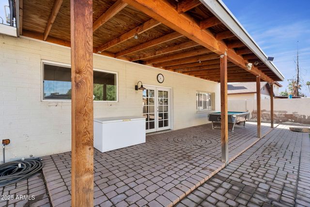 2542 W Nopal Avenue, Mesa, AZ 85202