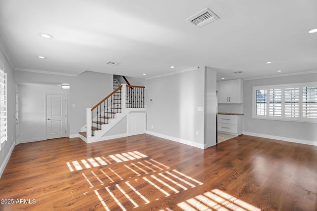 2542 W Nopal Avenue, Mesa, AZ 85202