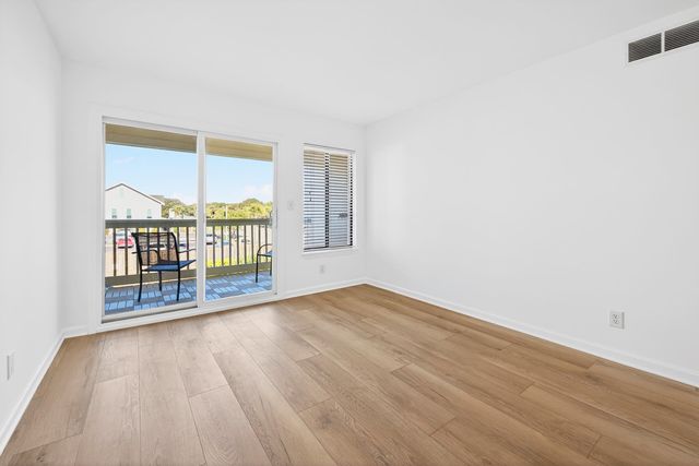 1400 Ocean Boulevard 203-A, Isle Of Palms, SC 29451