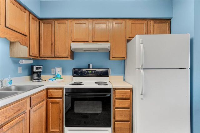 1400 Ocean Boulevard 203-A, Isle Of Palms, SC 29451