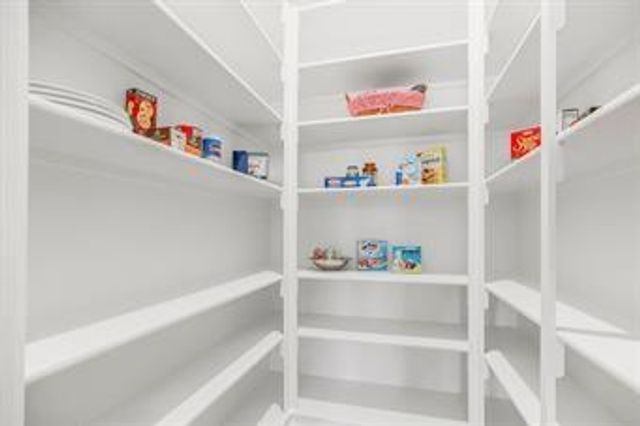 8004 Round Prairie Street, Shawnee, KS 66220