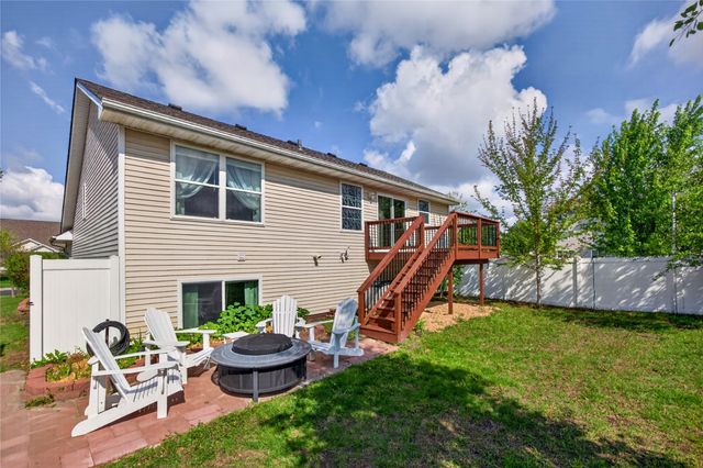 335 SE Whitetail Lane, Waukee, IA 50263