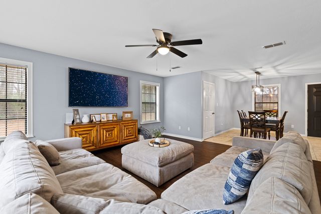 1505 Edna Lane, Longview, TX 75602