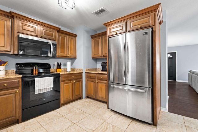 1505 Edna Lane, Longview, TX 75602