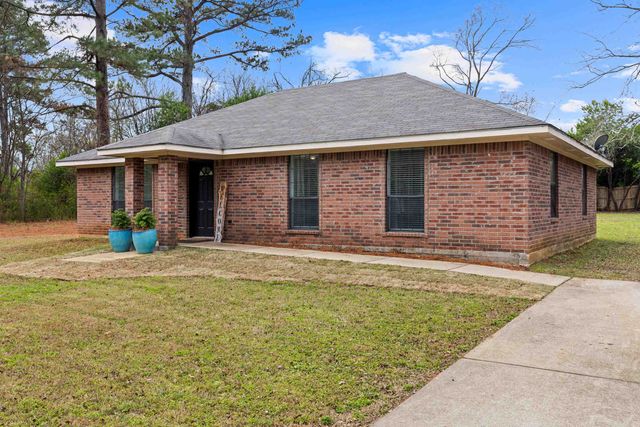 1505 Edna Lane, Longview, TX 75602
