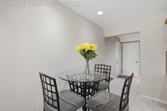 21455 Independence Drive, Southfield, MI 48076