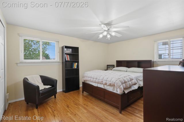 21455 Independence Drive, Southfield, MI 48076