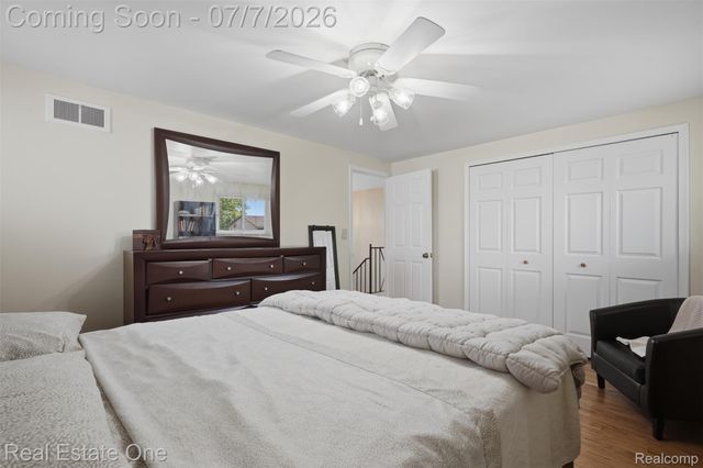 21455 Independence Drive, Southfield, MI 48076