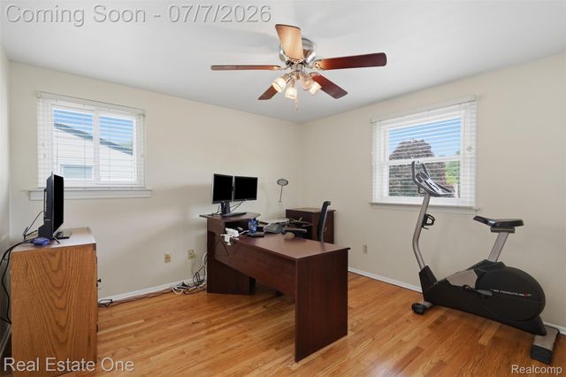 21455 Independence Drive, Southfield, MI 48076