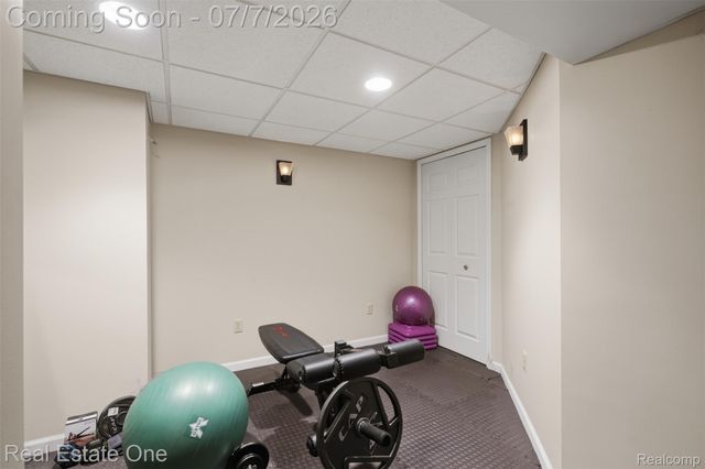 21455 Independence Drive, Southfield, MI 48076