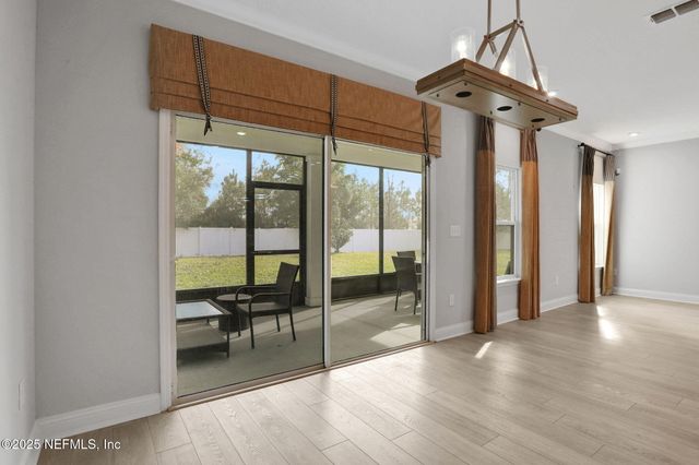 13863 HOLSINGER Boulevard, Jacksonville, FL 32256