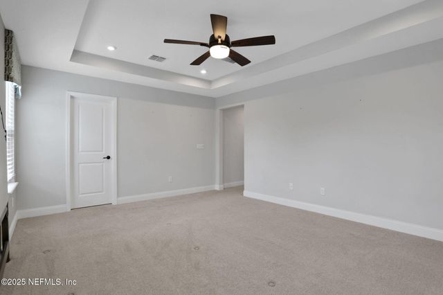 13863 HOLSINGER Boulevard, Jacksonville, FL 32256