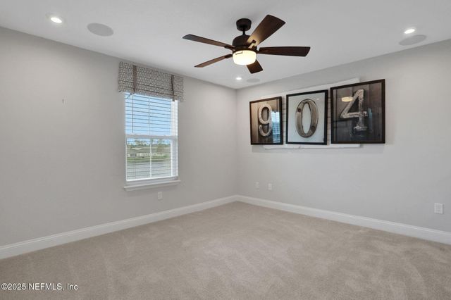 13863 HOLSINGER Boulevard, Jacksonville, FL 32256