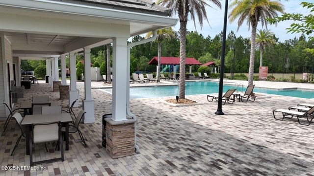 13863 HOLSINGER Boulevard, Jacksonville, FL 32256