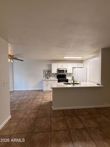 5236 W PEORIA Avenue 143, Glendale, AZ 85302