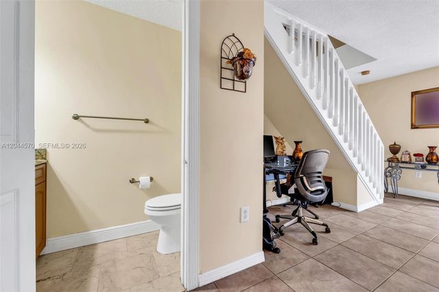 10857 NW 8th Street, Pembroke Pines, FL 33026