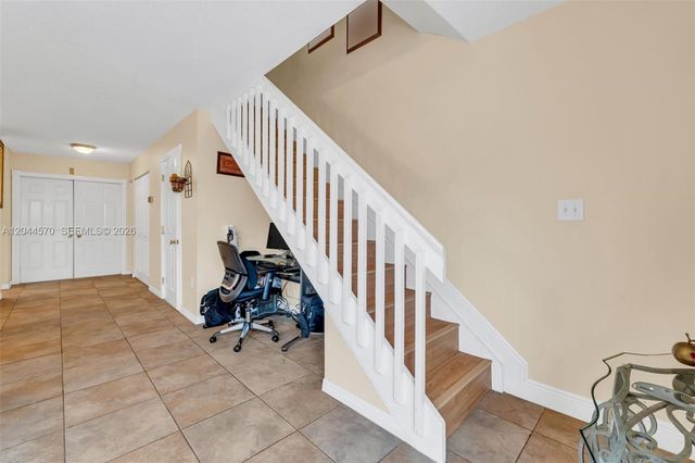 10857 NW 8th Street, Pembroke Pines, FL 33026