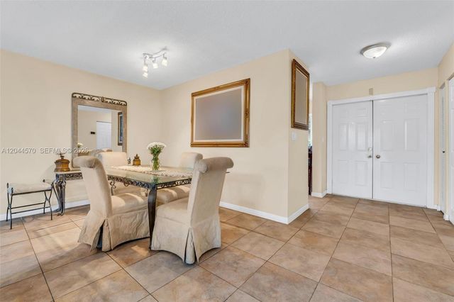 10857 NW 8th Street, Pembroke Pines, FL 33026