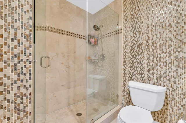 10857 NW 8th Street, Pembroke Pines, FL 33026