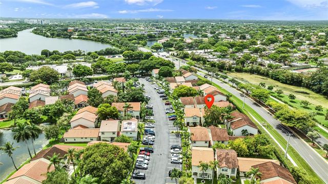 10857 NW 8th Street, Pembroke Pines, FL 33026