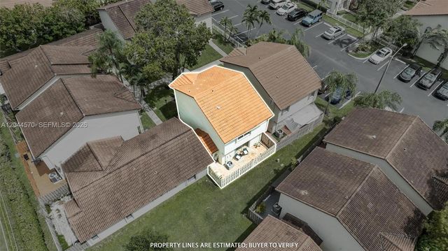 10857 NW 8th Street, Pembroke Pines, FL 33026