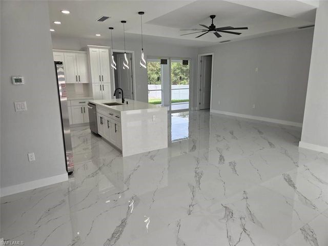 914 5th AVE, Lehigh Acres, FL 33972