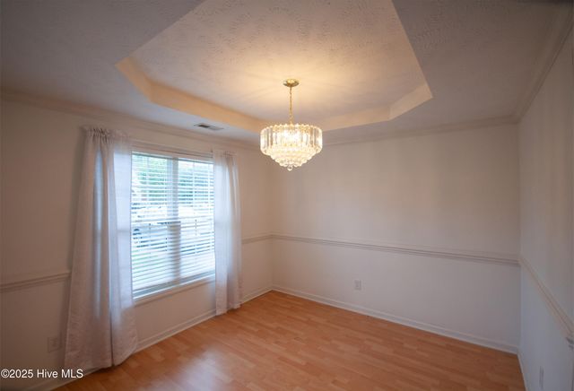 115 Birdie Court, Jacksonville, NC 28540