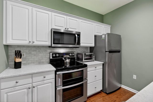 1300 Park West Boulevard 816, Mount Pleasant, SC 29466