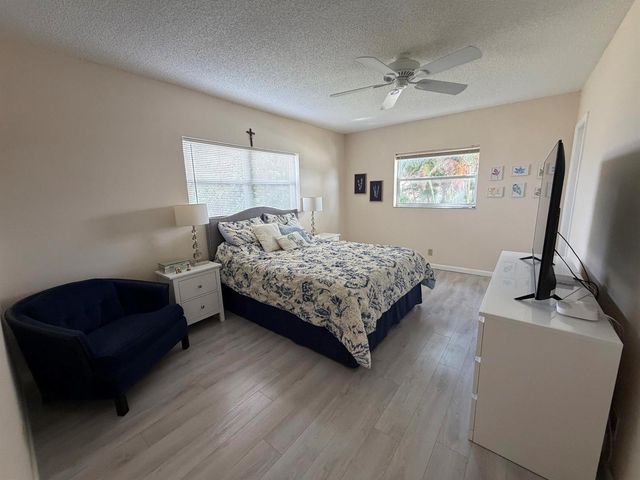 7505 NW 5th Court 208, Margate, FL 33063