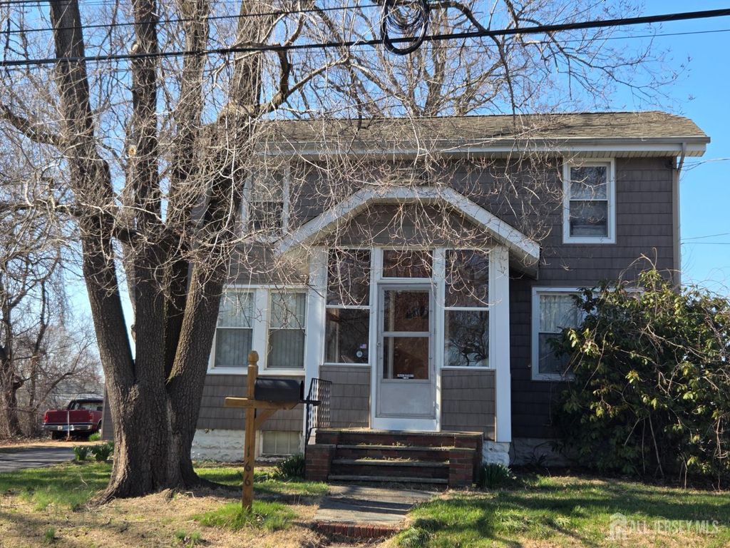 166 Furman Boulevard, Old Bridge, NJ 07735