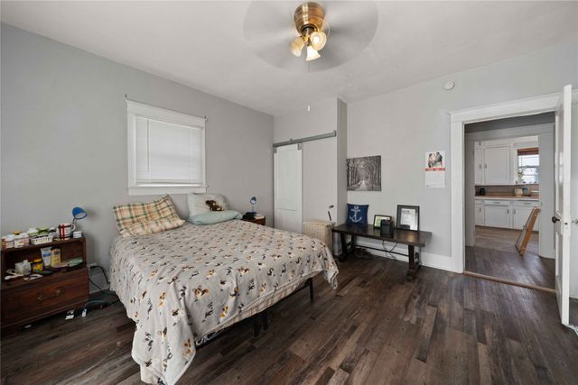 713 N Commerce Street, Gainesville, TX 76240