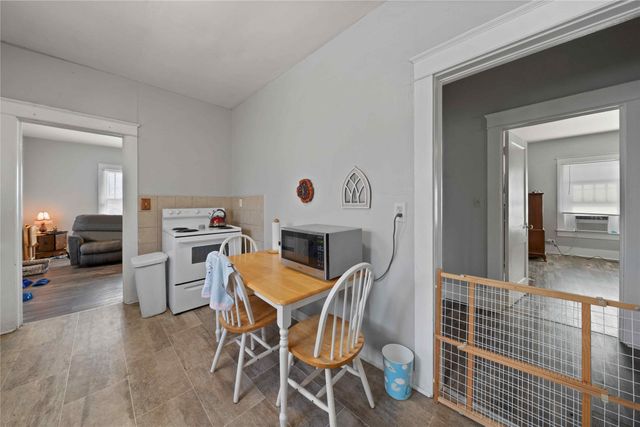 713 N Commerce Street, Gainesville, TX 76240