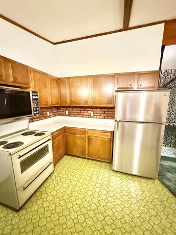 6615 Ogden Ave, Superior, WI 54880