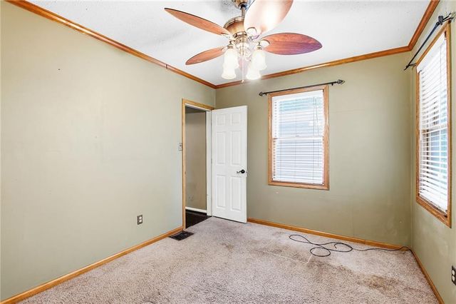 7740 Madison Avenue, Kansas City, MO 64114