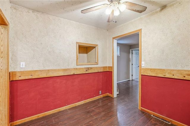 7740 Madison Avenue, Kansas City, MO 64114