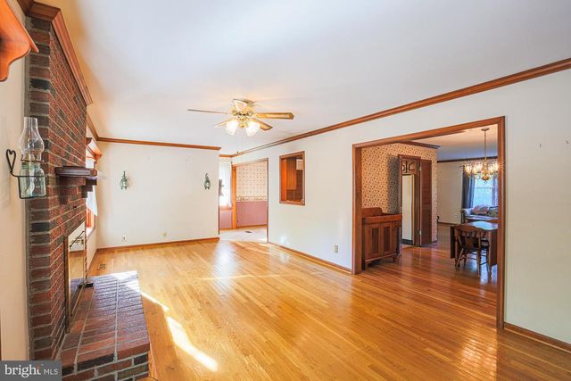 424 TALBOTT AVE, Lutherville Timonium, MD 21093
