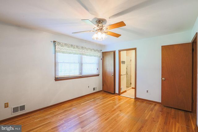 424 TALBOTT AVE, Lutherville Timonium, MD 21093