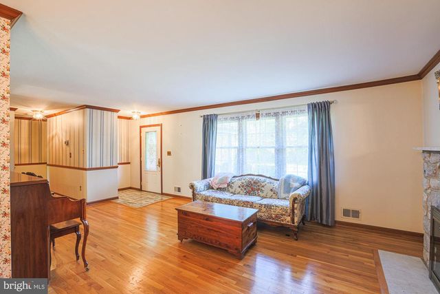 424 TALBOTT AVE, Lutherville Timonium, MD 21093
