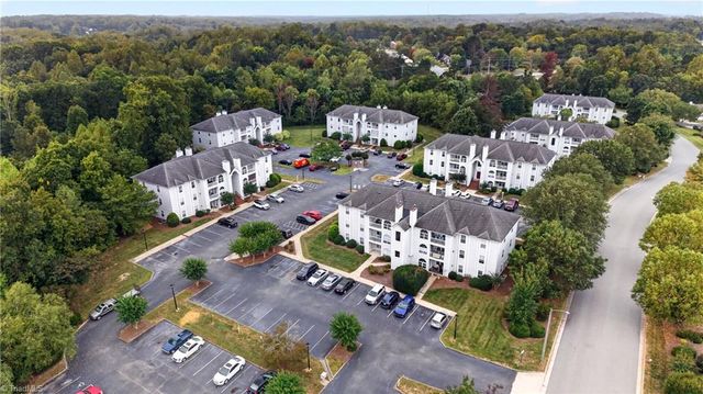 3642 Morris Farm Drive 2B, Greensboro, NC 27409
