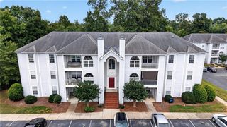 3642 Morris Farm Drive 2B, Greensboro, NC 27409