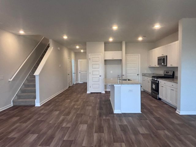 389 Tiliwa Street, Summerville, SC 29486