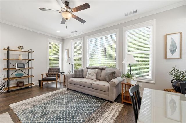 400 Grafton Walk, Woodstock, GA 30188