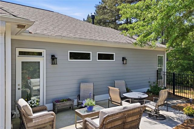 400 Grafton Walk, Woodstock, GA 30188